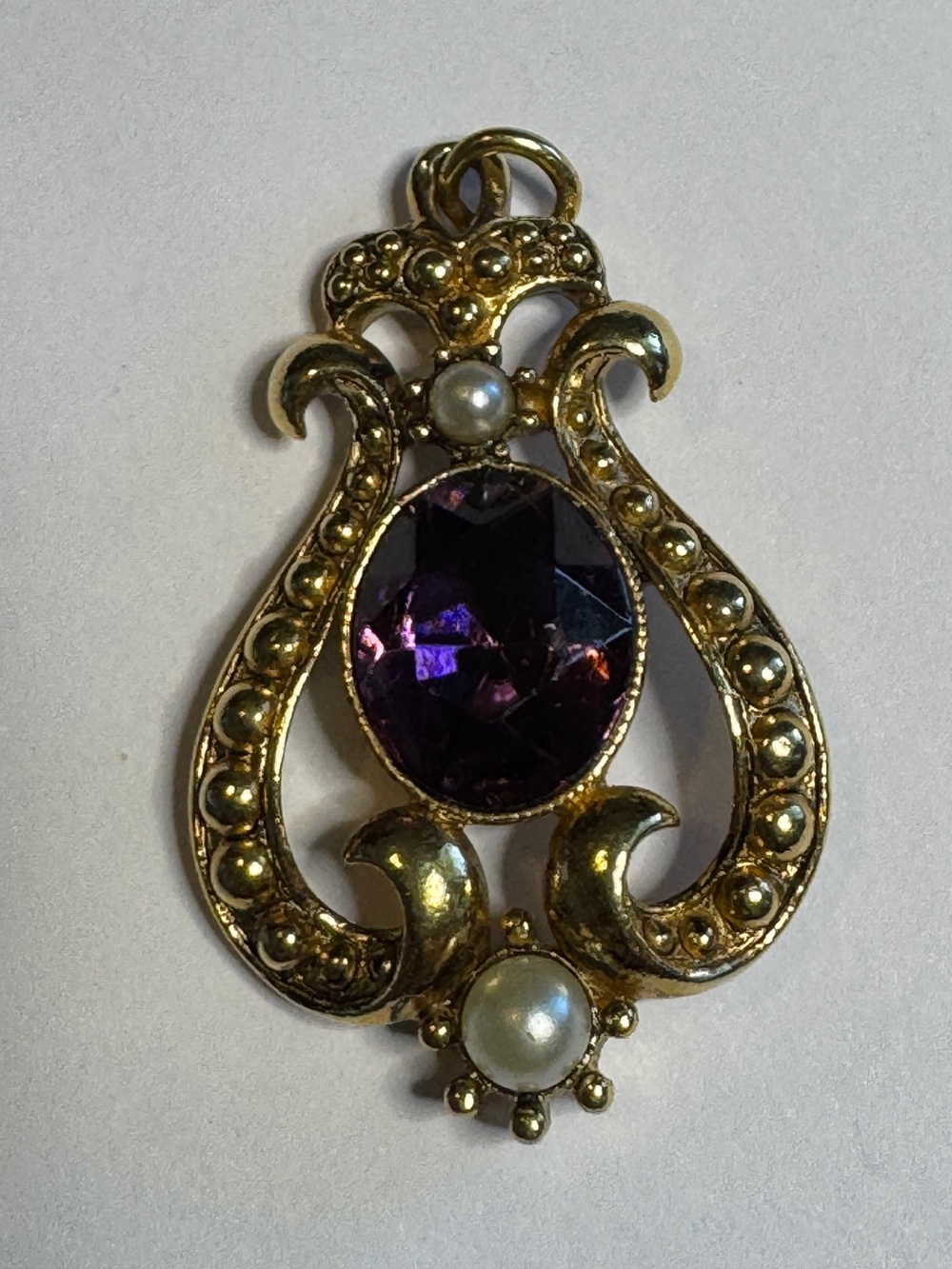 Vintage Avon Gold-Tone Purple Glass & Faux Pearl Ornate Pendant Charm